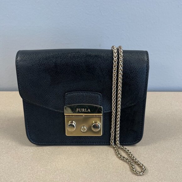 Furla Black Leather Mini Metropolis Chain Crossbody Bag - Preowned - Picture 1 of 16